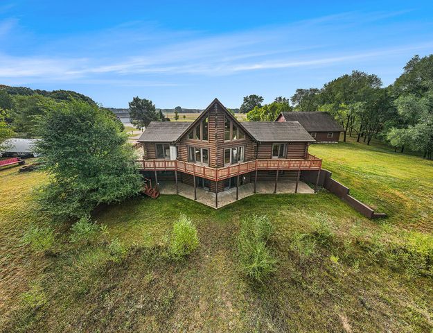 5957 Landing Lane, Fremont, MI 49412