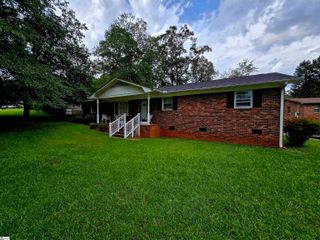 17 Vesta Drive, Greenville, SC 29611