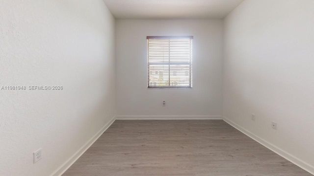 11035 W 35th Way 11035, Hialeah, FL 33018