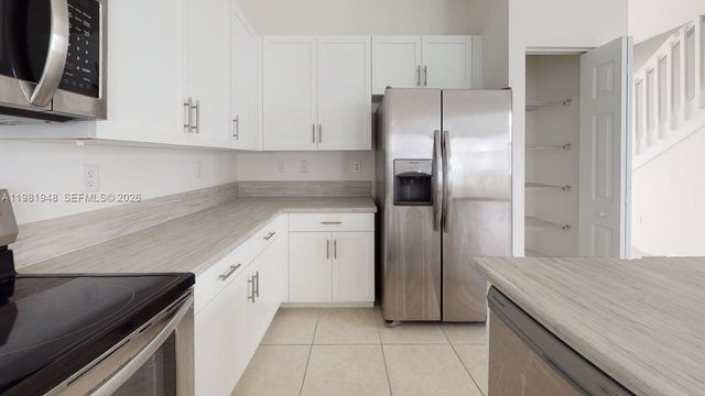 11035 W 35th Way 11035, Hialeah, FL 33018