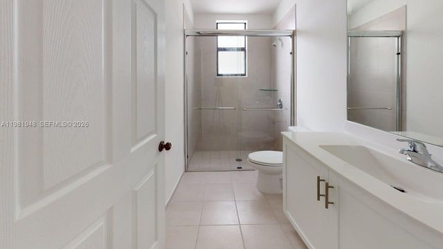 11035 W 35th Way 11035, Hialeah, FL 33018