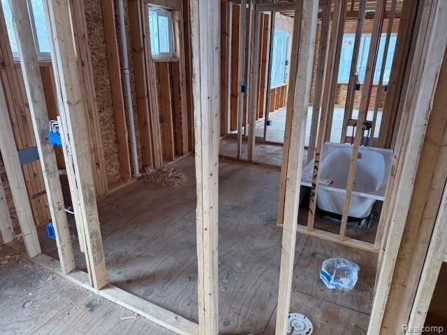 5031 Clintonville Road, Independence Charter Township, MI 48346