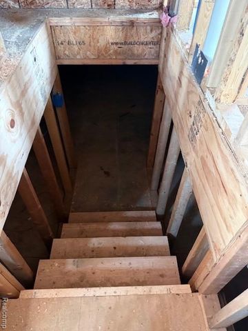 5031 Clintonville Road, Independence Charter Township, MI 48346