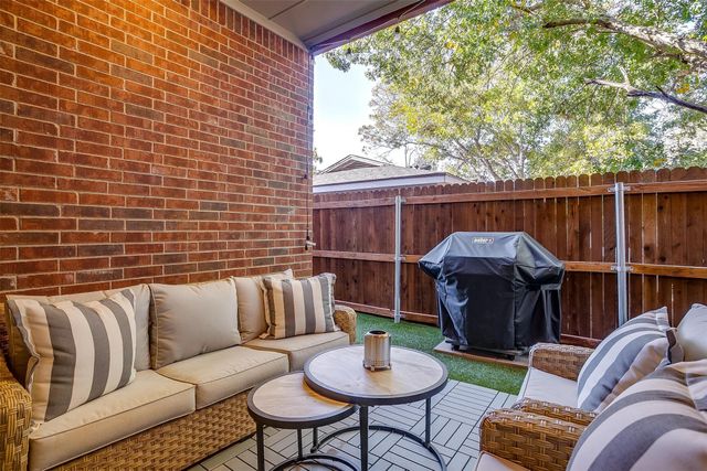 5122 Slate Street, Fort Worth, TX 76114