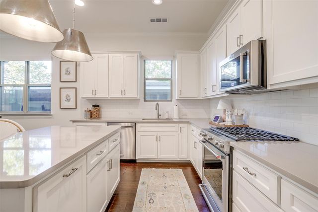 5122 Slate Street, Fort Worth, TX 76114