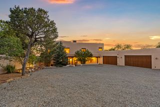 7150 Old Santa Fe Trail, Santa Fe, NM 87505