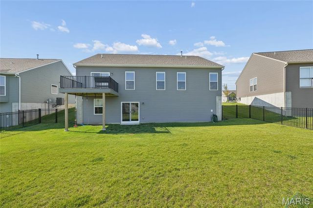 105 Yellowstone Drive, Troy, MO 63379