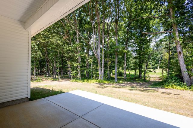 102 Cherry Blossom Way, Dickson, TN 37055