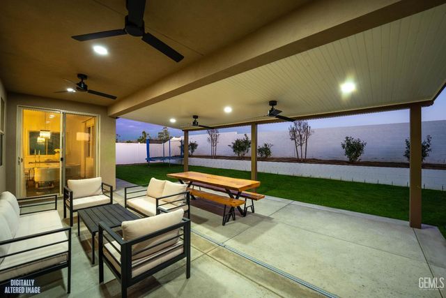13503 Stonethwaite Lane, Bakersfield, CA 93311