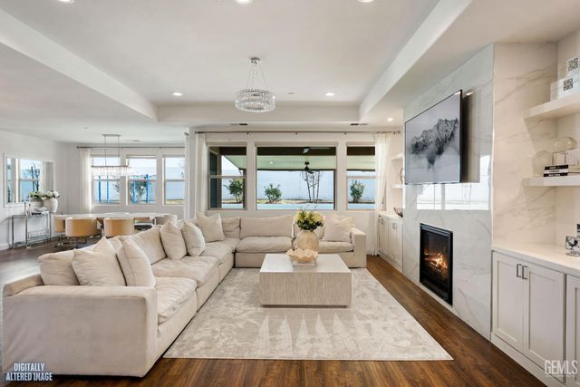 13503 Stonethwaite Lane, Bakersfield, CA 93311