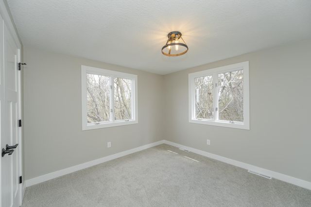 3440 18th Avenue SW, Rochester, MN 55902