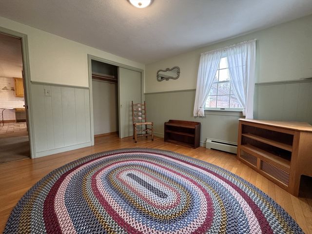 144 Main, Kingston, NH 03848