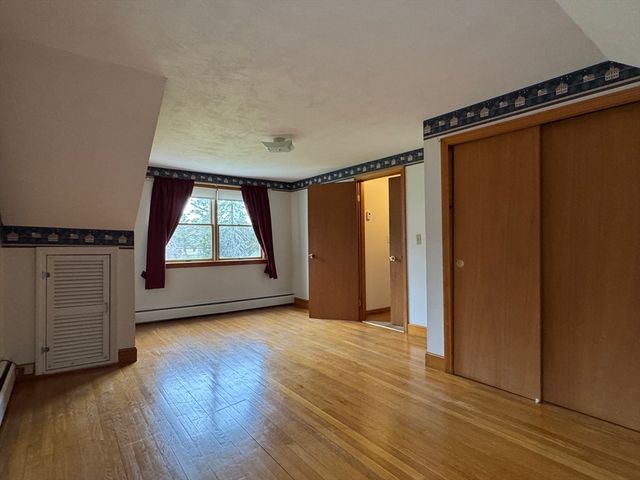 144 Main, Kingston, NH 03848