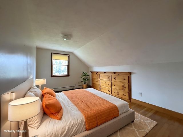 144 Main, Kingston, NH 03848