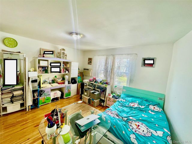 25143 71st Avenue 119B, Bellerose, NY 11426