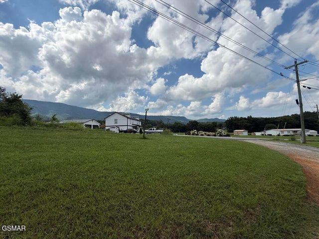 455 McGaha Chapel Road, Cosby, TN 37722