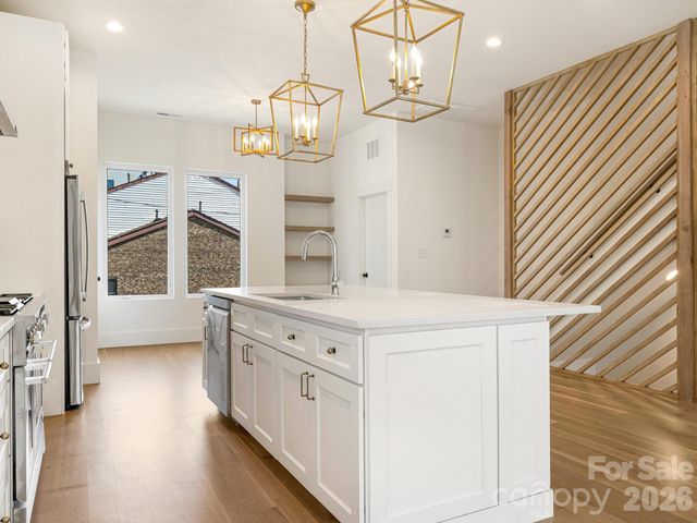 129 French Street A, Charlotte, NC 28216