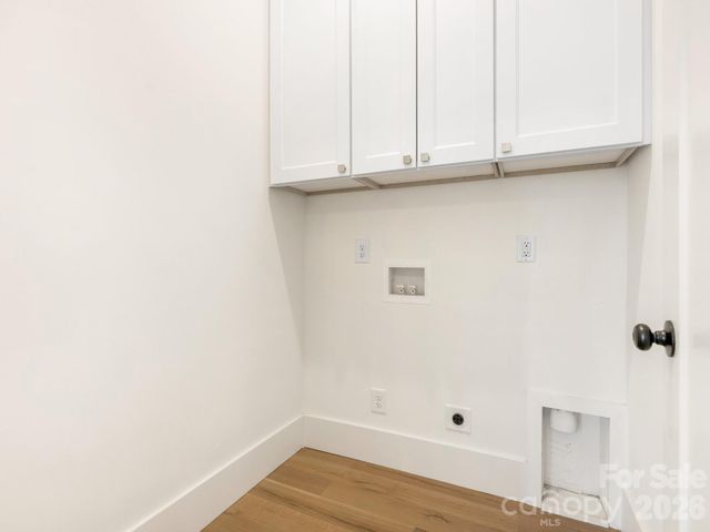 129 French Street A, Charlotte, NC 28216