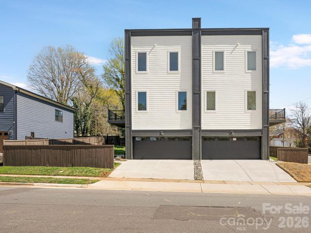 129 French Street A, Charlotte, NC 28216