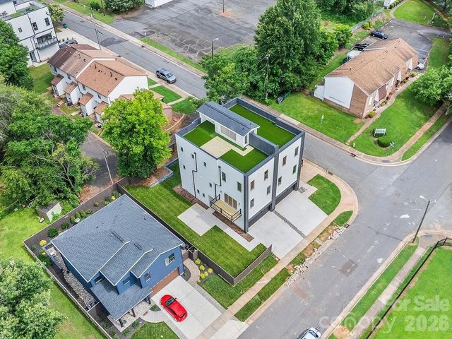 129 French Street A, Charlotte, NC 28216