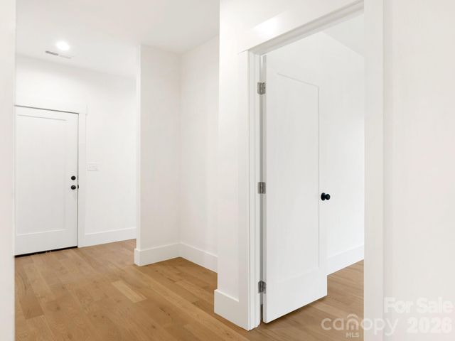 129 French Street A, Charlotte, NC 28216