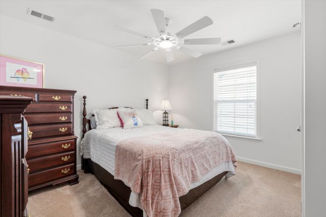 8858 Tolbert Way, North Charleston, SC 29420
