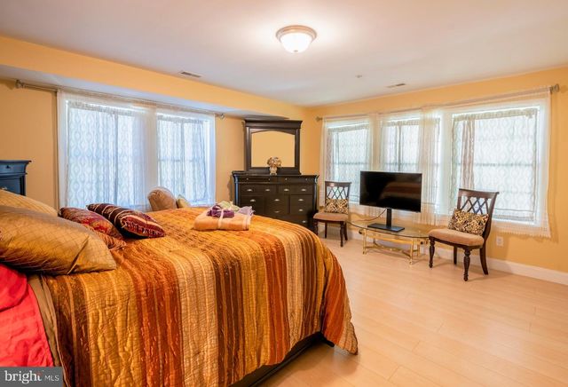 690 ALLENDALE RD, King Of Prussia, PA 19406