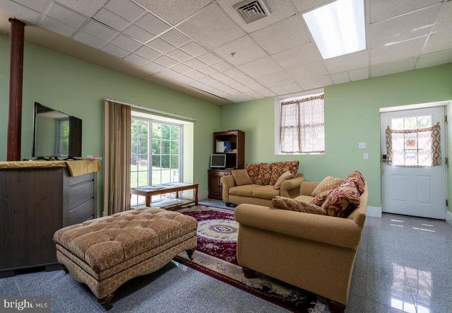 690 ALLENDALE RD, King Of Prussia, PA 19406