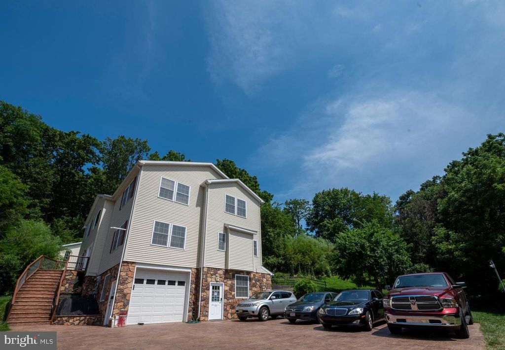 690 ALLENDALE RD, King Of Prussia, PA 19406