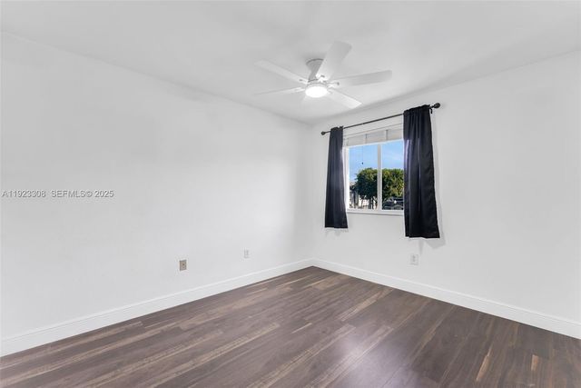 2214 SE 23rd Ave 2214, Homestead, FL 33035