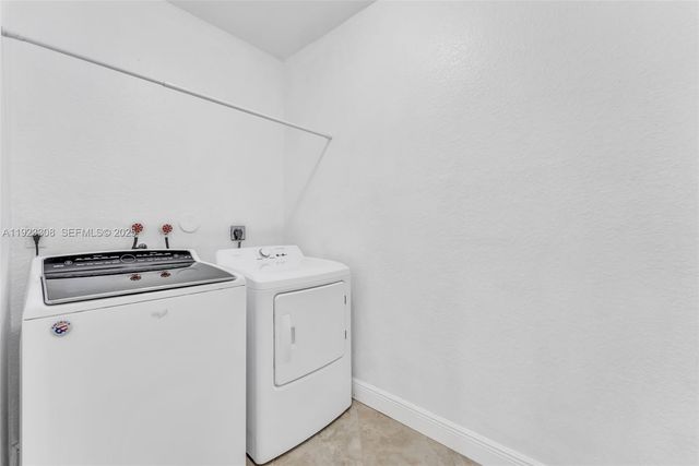 2214 SE 23rd Ave 2214, Homestead, FL 33035