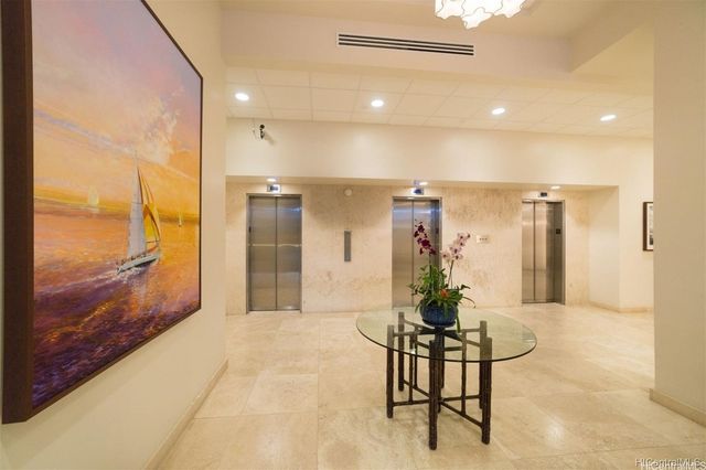 1650 Ala Moana Boulevard 2711, Honolulu, HI 96815