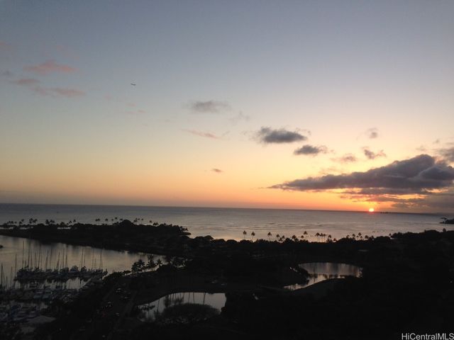 1650 Ala Moana Boulevard 2711, Honolulu, HI 96815