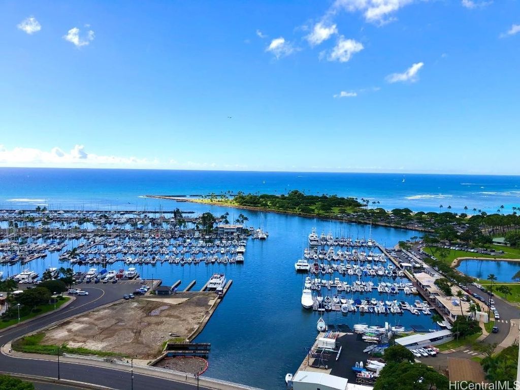 1650 Ala Moana Boulevard 2711, Honolulu, HI 96815