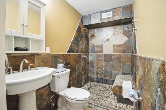 1530 SE Miracle Strip Parkway, 103B, Fort Walton Beach, FL 32548