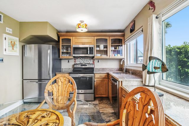 1530 SE Miracle Strip Parkway, 103B, Fort Walton Beach, FL 32548