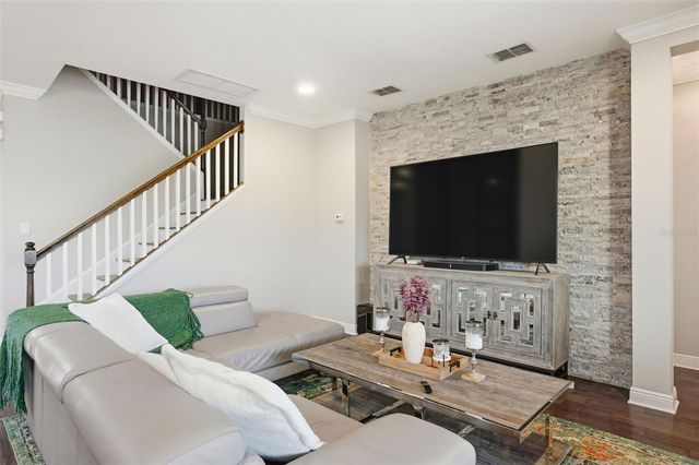 1897 FOX GRAPE LOOP, Lutz, FL 33558