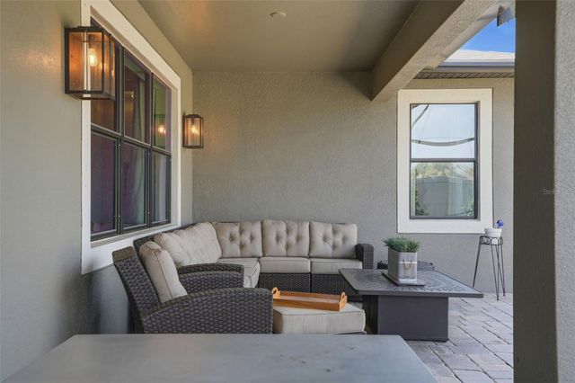 1897 FOX GRAPE LOOP, Lutz, FL 33558