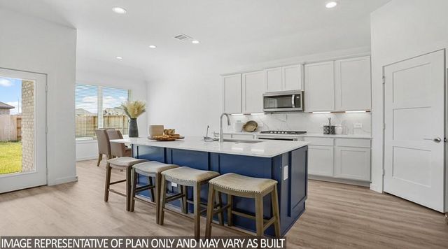 41018 Riverside Meadows Drive, Magnolia, TX 77354