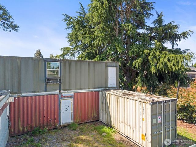 10346 Midvale Avenue N, Seattle, WA 98133
