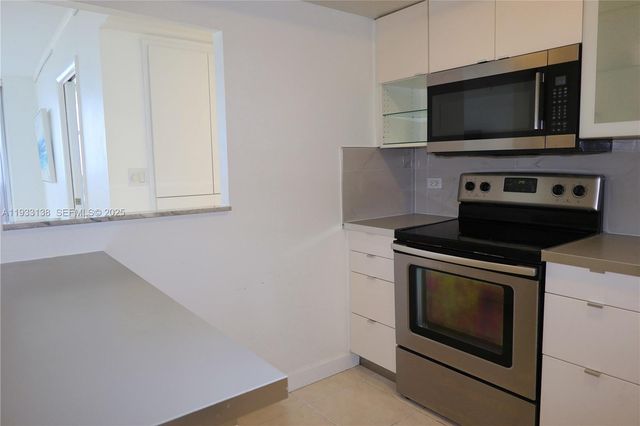 20515 E Country Club Dr 1147, Aventura, FL 33180