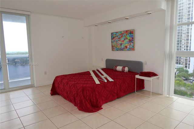 20515 E Country Club Dr 1147, Aventura, FL 33180