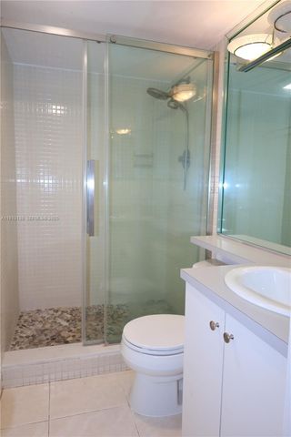 20515 E Country Club Dr 1147, Aventura, FL 33180