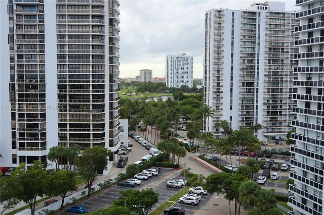 20515 E Country Club Dr 1147, Aventura, FL 33180