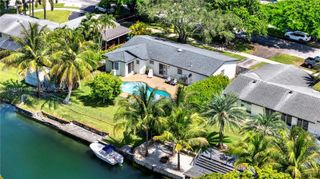9811 SW 195th St, Cutler Bay, FL 33157