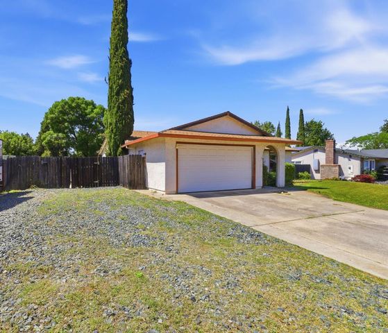 6300 Arcadia Ave, Loomis, CA 95650