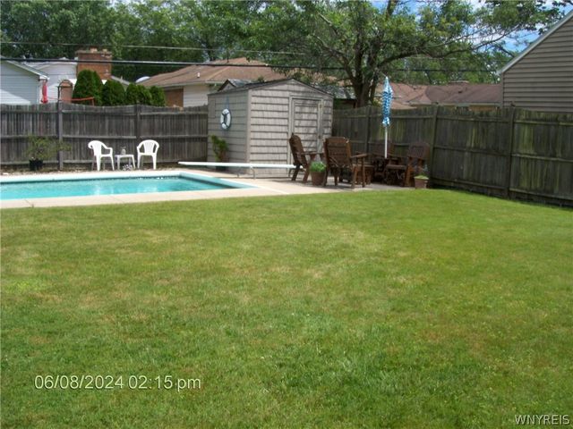 435 Niagara Falls Boulevard, Amherst, NY 14226