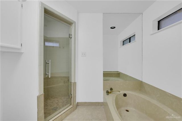 6904 N 33rd Street, Mcallen, TX 78504