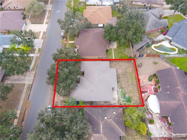 6904 N 33rd Street, Mcallen, TX 78504