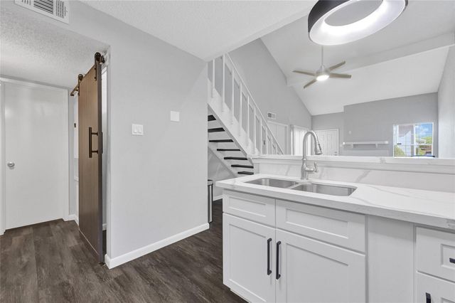 12111 Lemon Ridge Lane 121, Houston, TX 77035